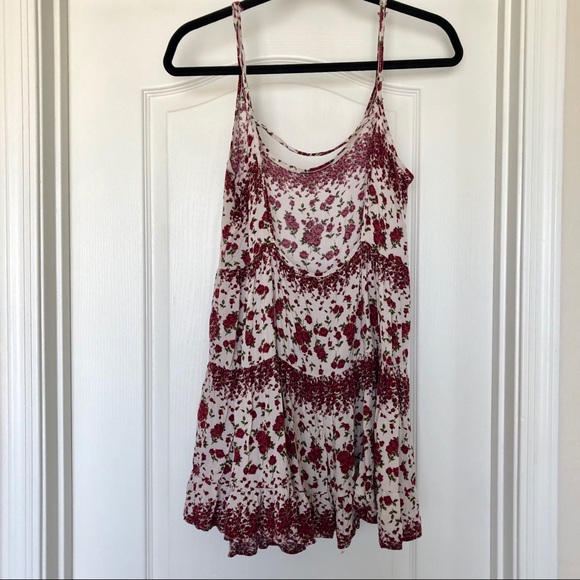 Brandy Melville Casual Floral Dress - Picture 4 of 7